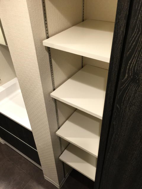 Ｇフラット　洗面室&バスルーム収納