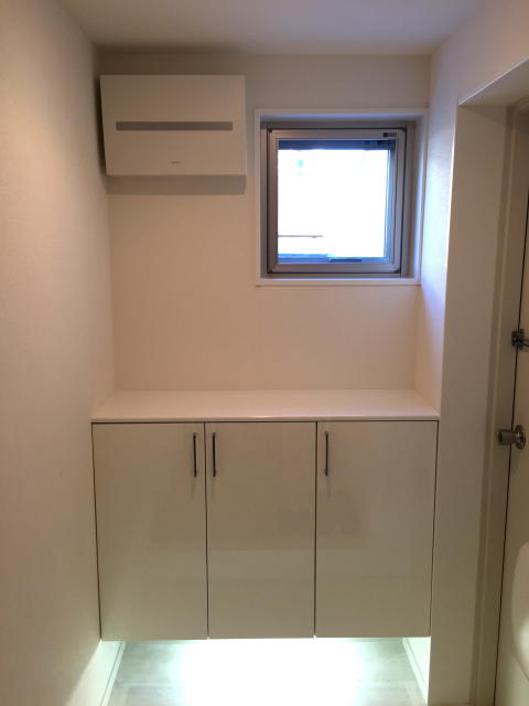 大京町サンハイツ　玄関