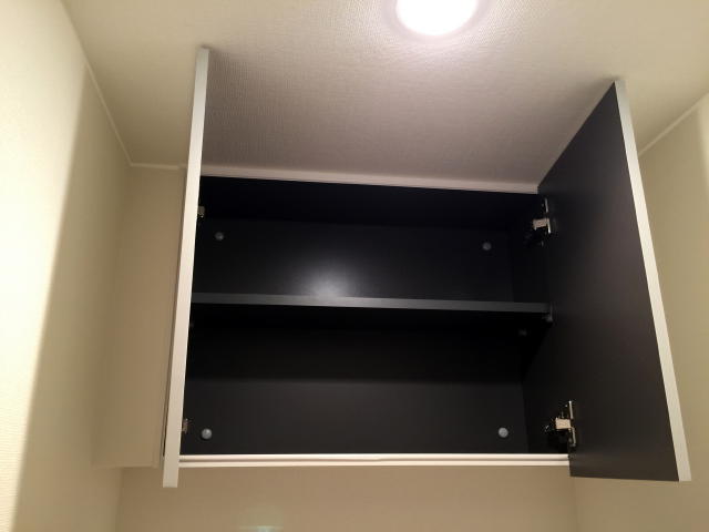 大京町サンハイツ　トイレ収納