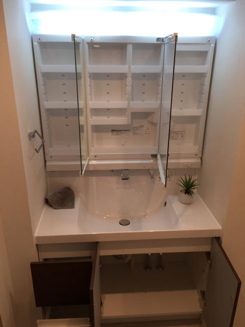 プリミエール下落合２号館　洗面台