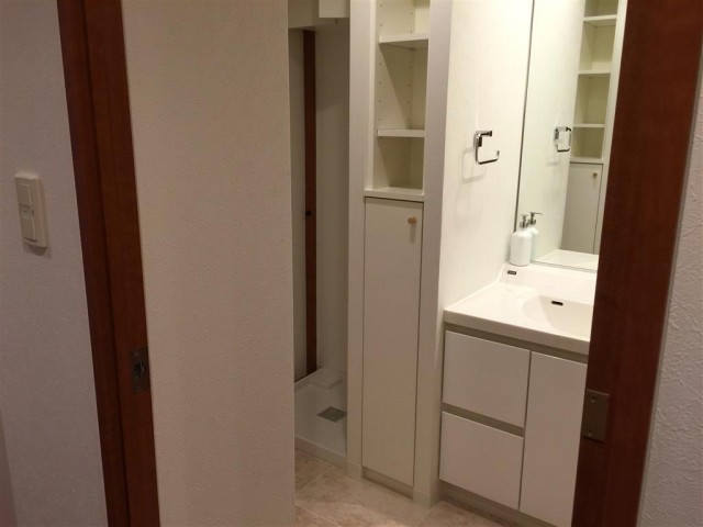 クリオ八幡山壱番館　洗面室&バスルーム