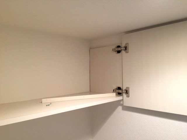 パレス三條　トイレ収納