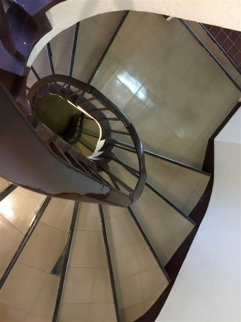 パレス三條　階段