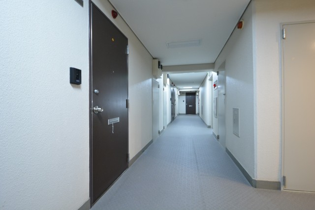 松濤ハウス 内廊下