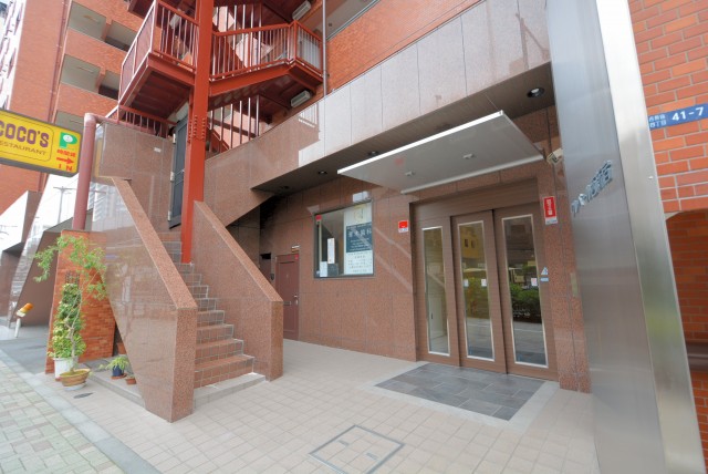 クレベール西新宿 外観