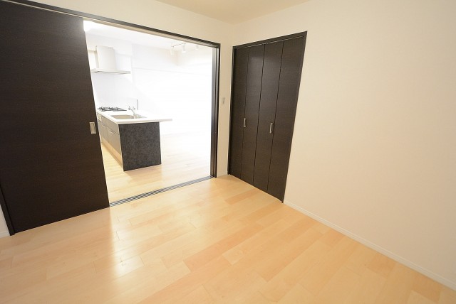 三田ナショナルコート　洋室５．５帖