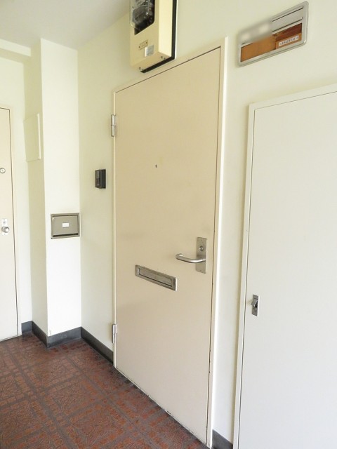 ユニー千石　玄関前