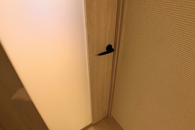 シティハウス西大久保 ダイニング～洋室