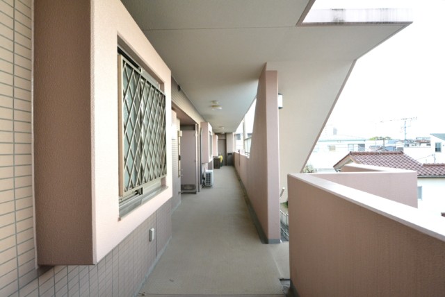 クリオ八幡山壱番館 玄関