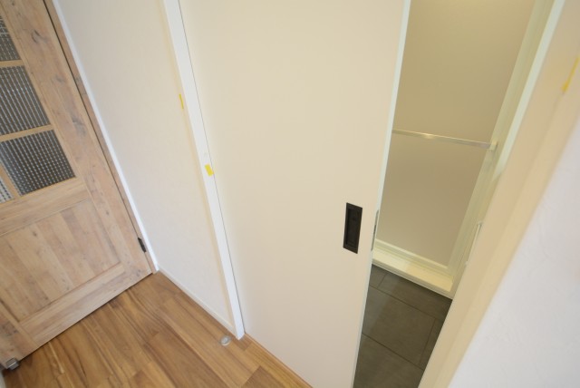 クレール三田 洗面室