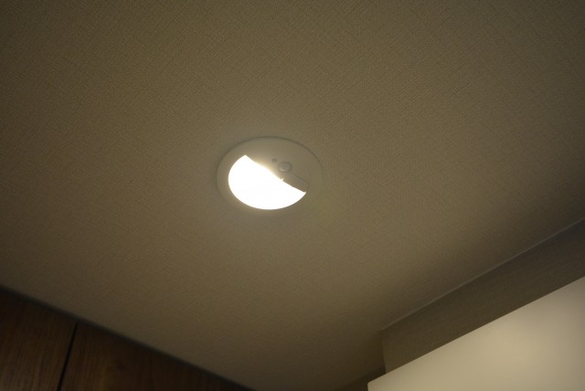 クレール三田 玄関