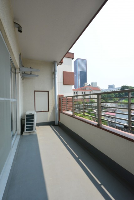 クレール三田 バルコニー