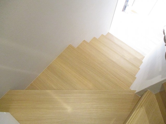 マンション雅叙園 階段