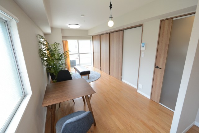 クレール三田 LDK