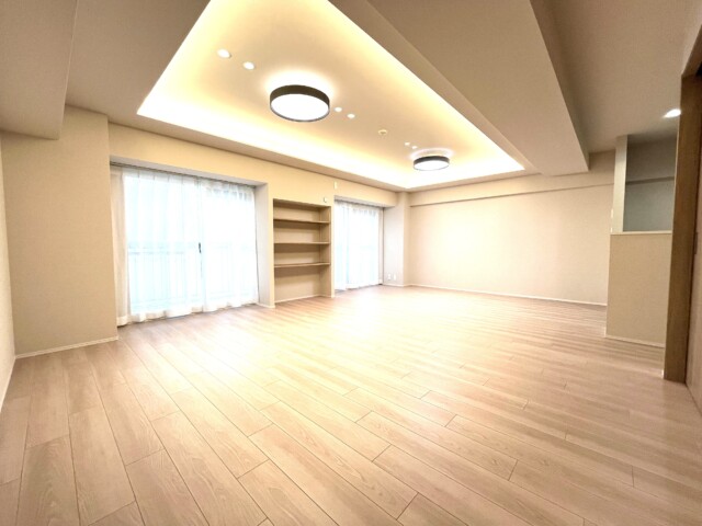 本郷壱岐坂ハイツ LDK