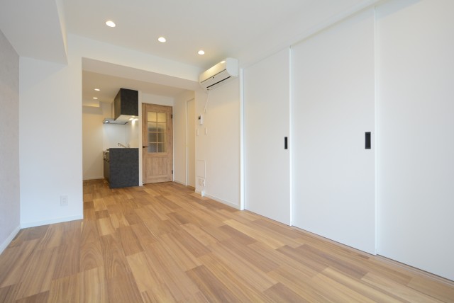 クレール三田 LDK