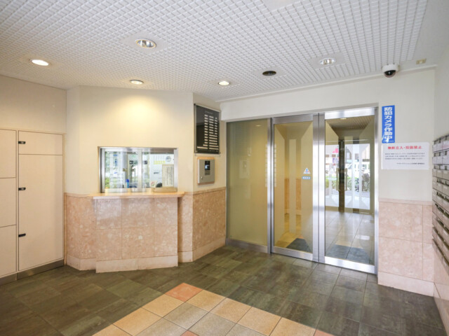 ライオンズマンション上池袋第2 (102)エントランス