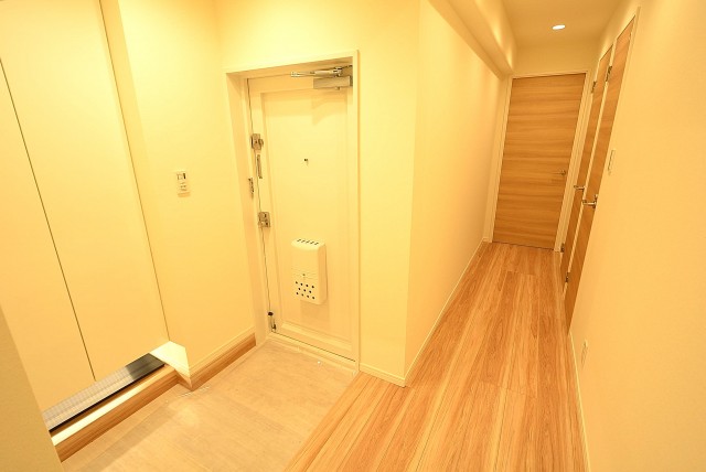 シャルム成城 玄関