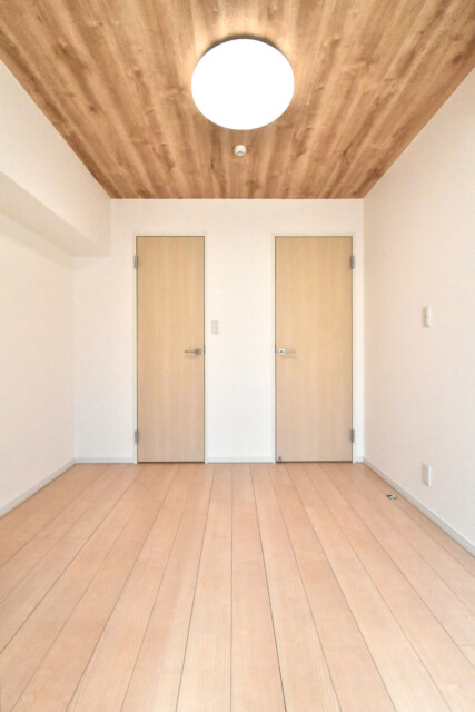 ニューハイム早稲田 洋室約6帖