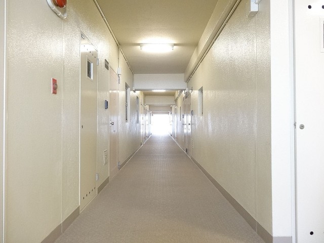 東建参宮橋マンション　内廊下