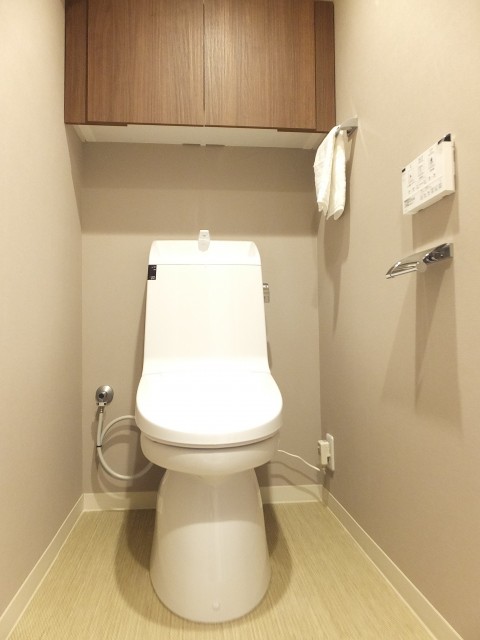 黎明マンション　ウォシュレット付きトイレ