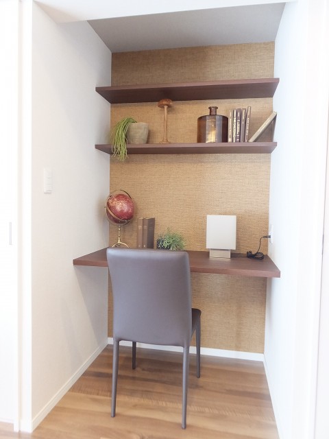 黎明マンション　デスク