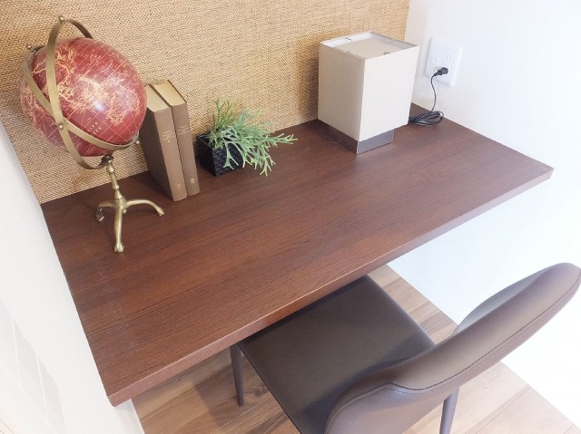 黎明マンション　デスク