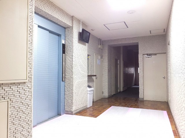 ルミネ日本橋　エレベーター