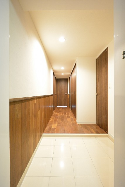 ライオンズマンション乃木坂　玄関ホール