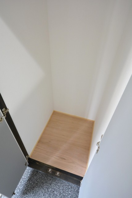 秀和奥沢レジデンス　収納