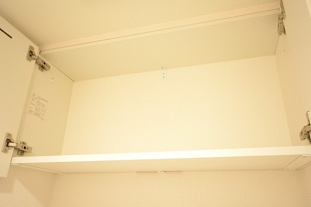 マートルコート奥沢　トイレ収納棚