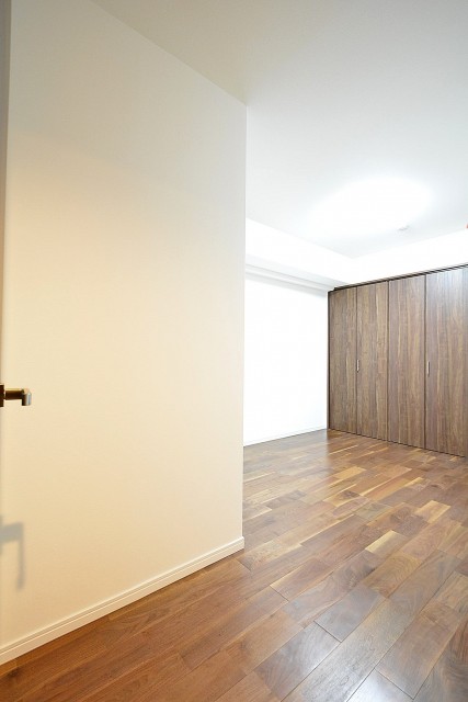 ライオンズマンション乃木坂　6.0帖のベッドルーム