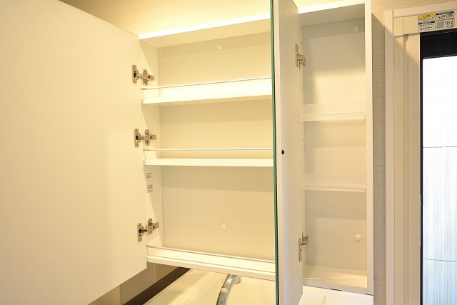 サンハイツ北新宿　洗面化粧台