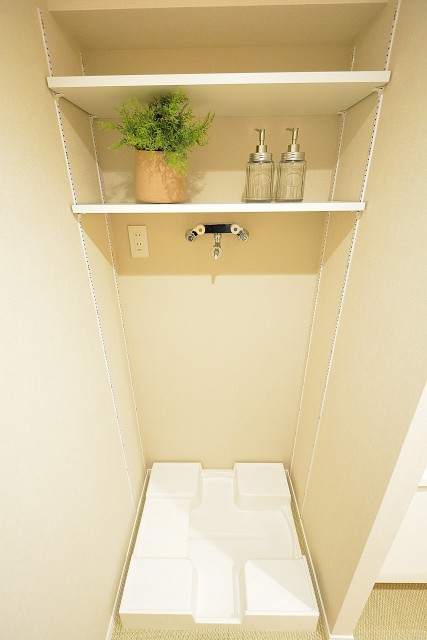 代官山マンション　サニタリールーム　ランドリースペース