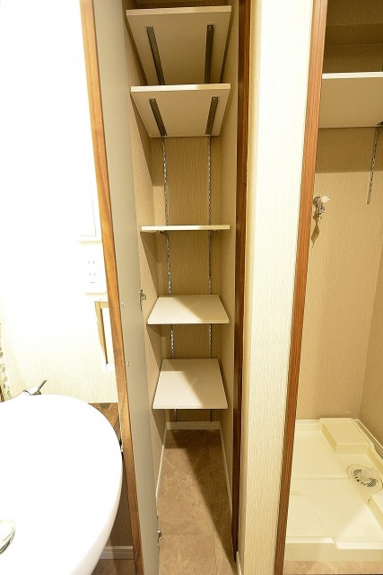 ライオンズマンション乃木坂　リネン庫