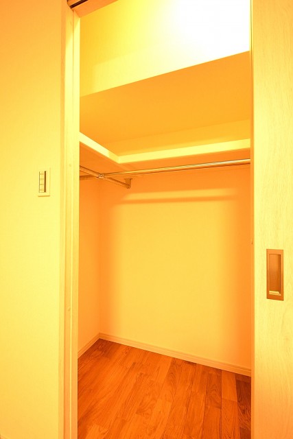 原宿第8宮庭マンション　8.8帖のベッドルームWIC