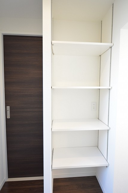 サンハイツ北新宿　キッチン収納