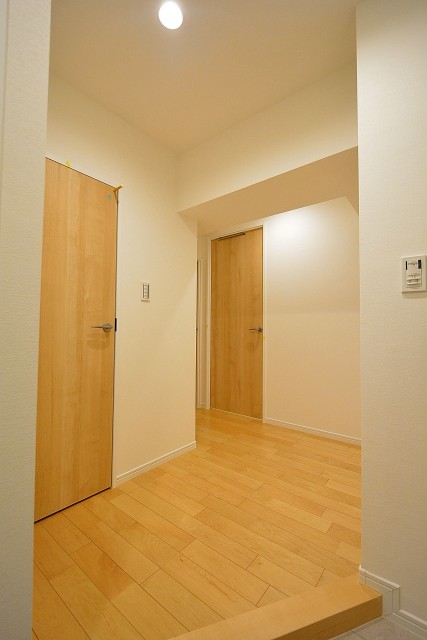ライオンズマンション大森第3　玄関廊下
