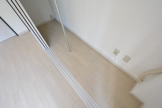 秀和奥沢レジデンス　クローゼット