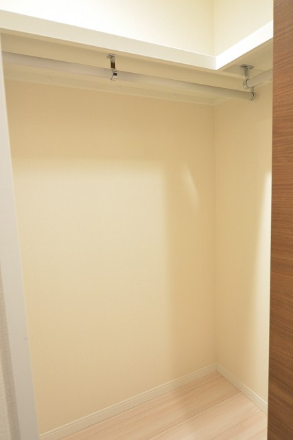 ニックハイム中目黒　廊下の収納