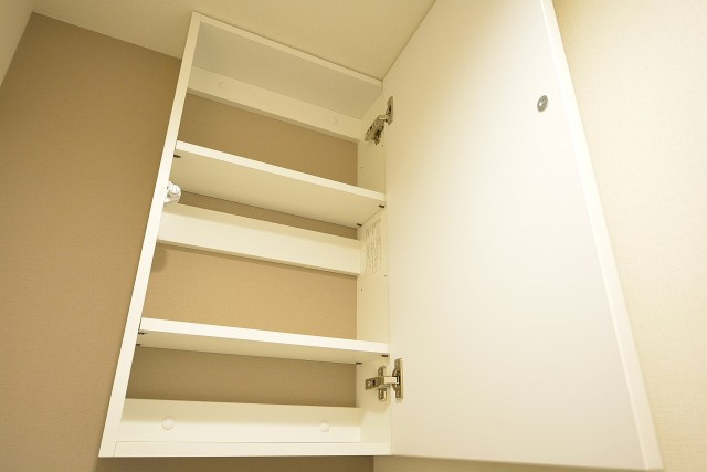 アイビハイツ南品川　収納棚