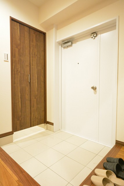 大森ロイヤルハイツ　玄関ホール