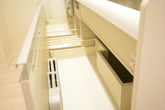 ニックハイム中目黒　キッチン収納