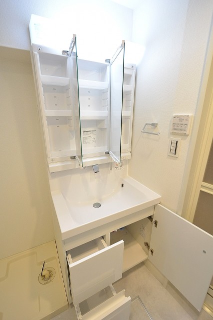 ブリリアンス五反田　洗面台