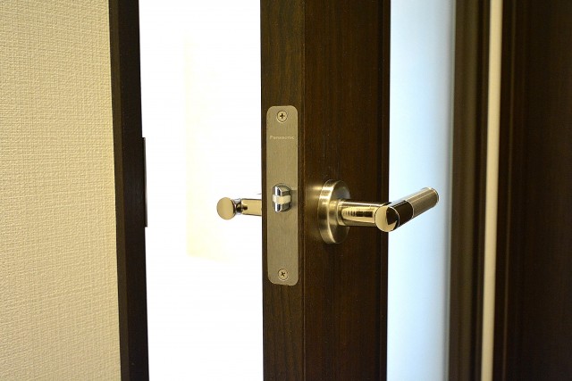 ブリリアンス五反田　LDKドア