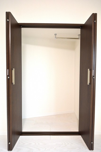 ブリリアンス五反田　5.2帖のベッドルーム　クローゼット