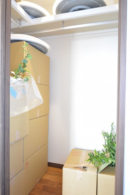 大森ロイヤルハイツ　ウォークインクローゼット