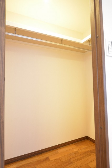 大森ロイヤルハイツ　ウォークインクローゼット