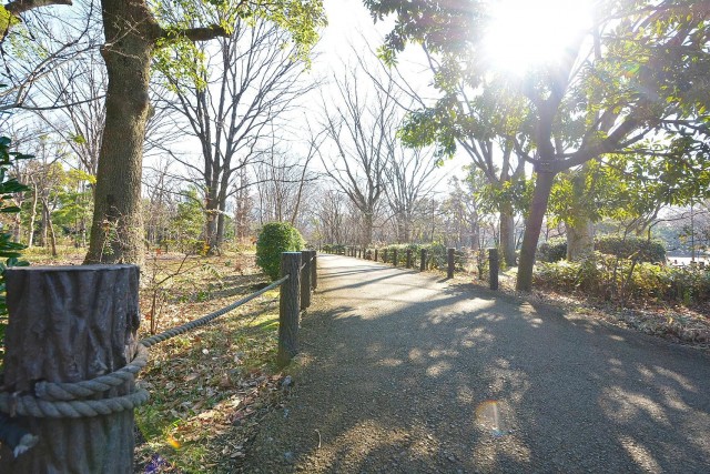 北の丸ビル　北の丸公園