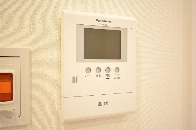 玉川スカイハイツ　ＴＶモニター付きインターホン